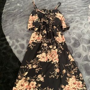 Windsor Spaghetti Strap Floral Print Maxi Dress